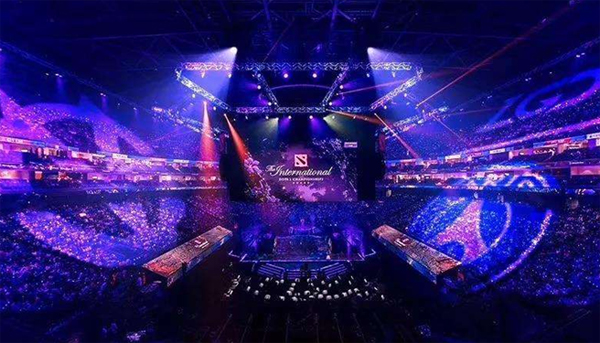 陷入困境 陷入困境