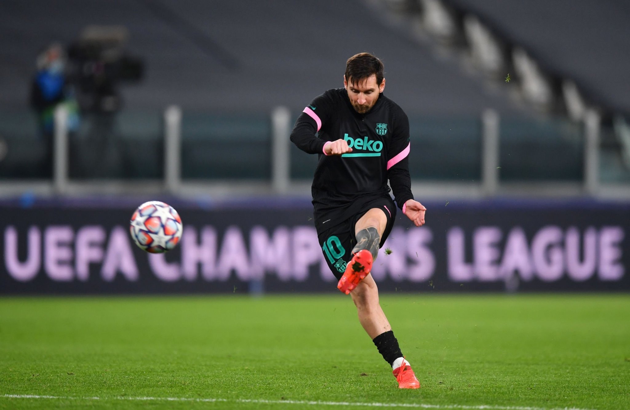 男篮外线进 男篮外线进